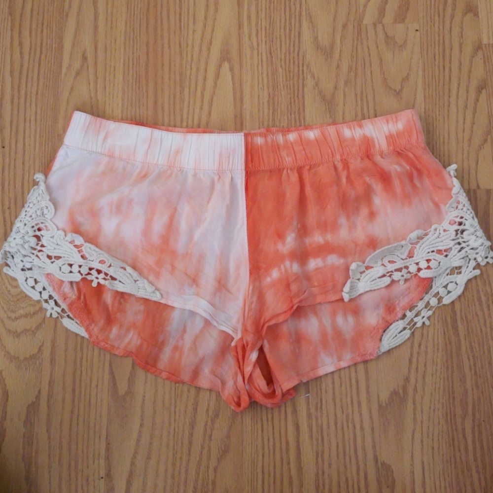 Tye tye shorts